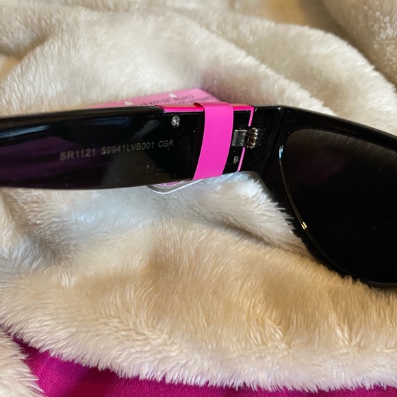 NWT Betsey Johnson Sunglasses - Picture 6 of 8
